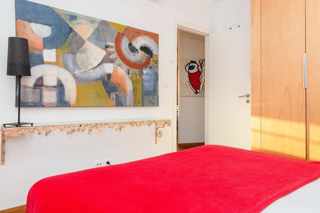 Appartement Renovated In *