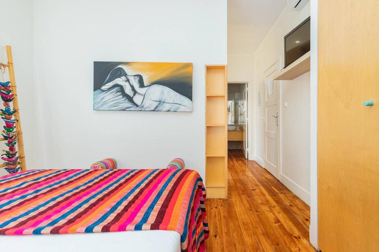 Renovated In Apartment Lissabon