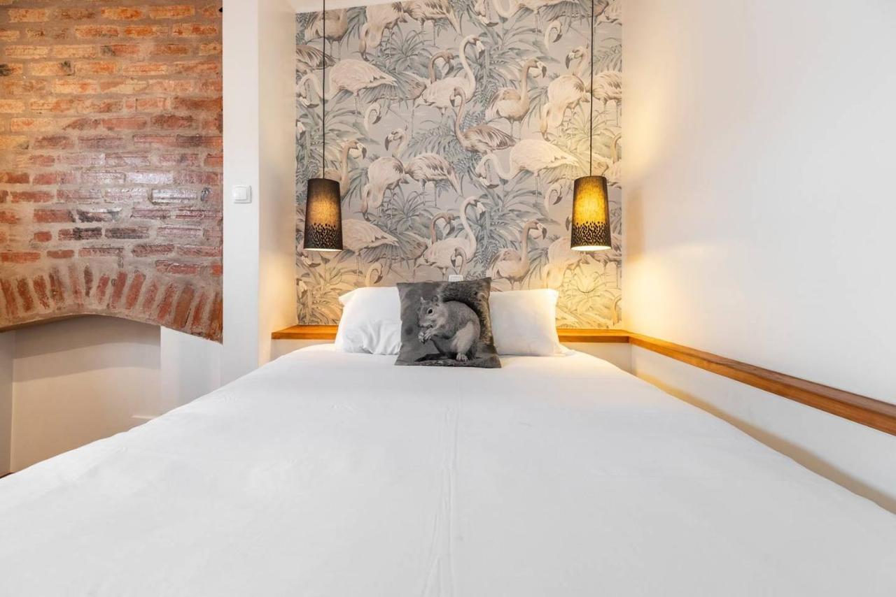 Renovated In * Lissabon