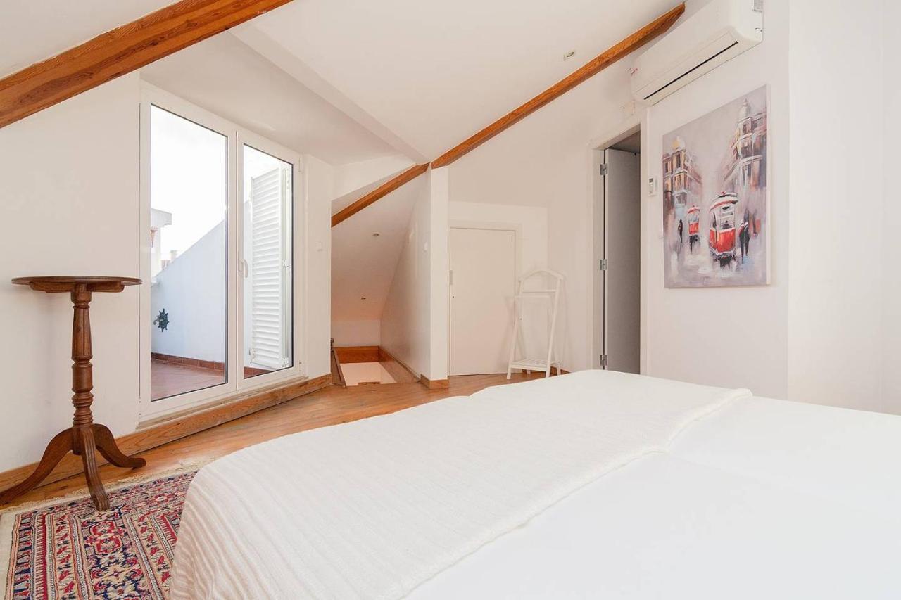 Apartment Renovated In